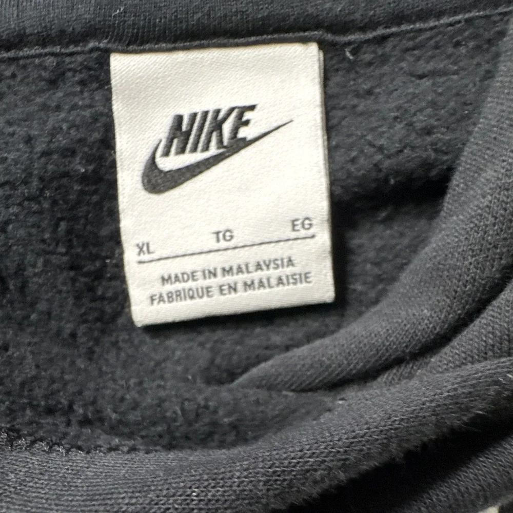 Nike Boys Pullover Hoodie Sweatshirt Black Green Swoosh FD2988-011 Size XL